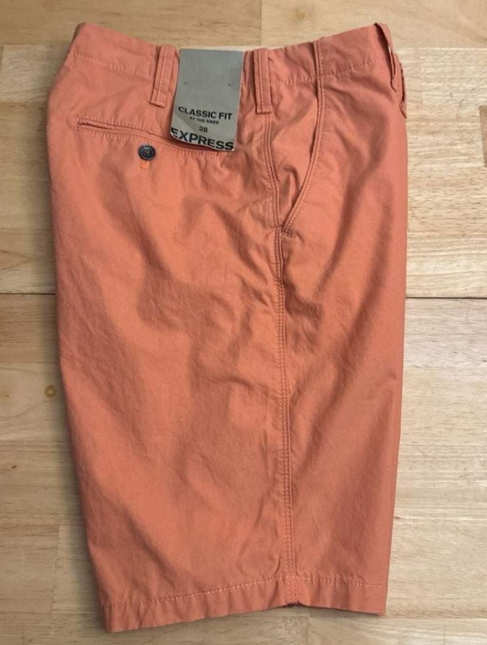 Express Classic Fit At The Knee Shorts Size 28 Coral Orange NWT